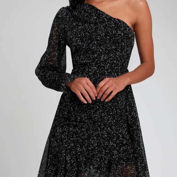 Dress New With Tags! Never Before Worn! - Picture 2 of 2